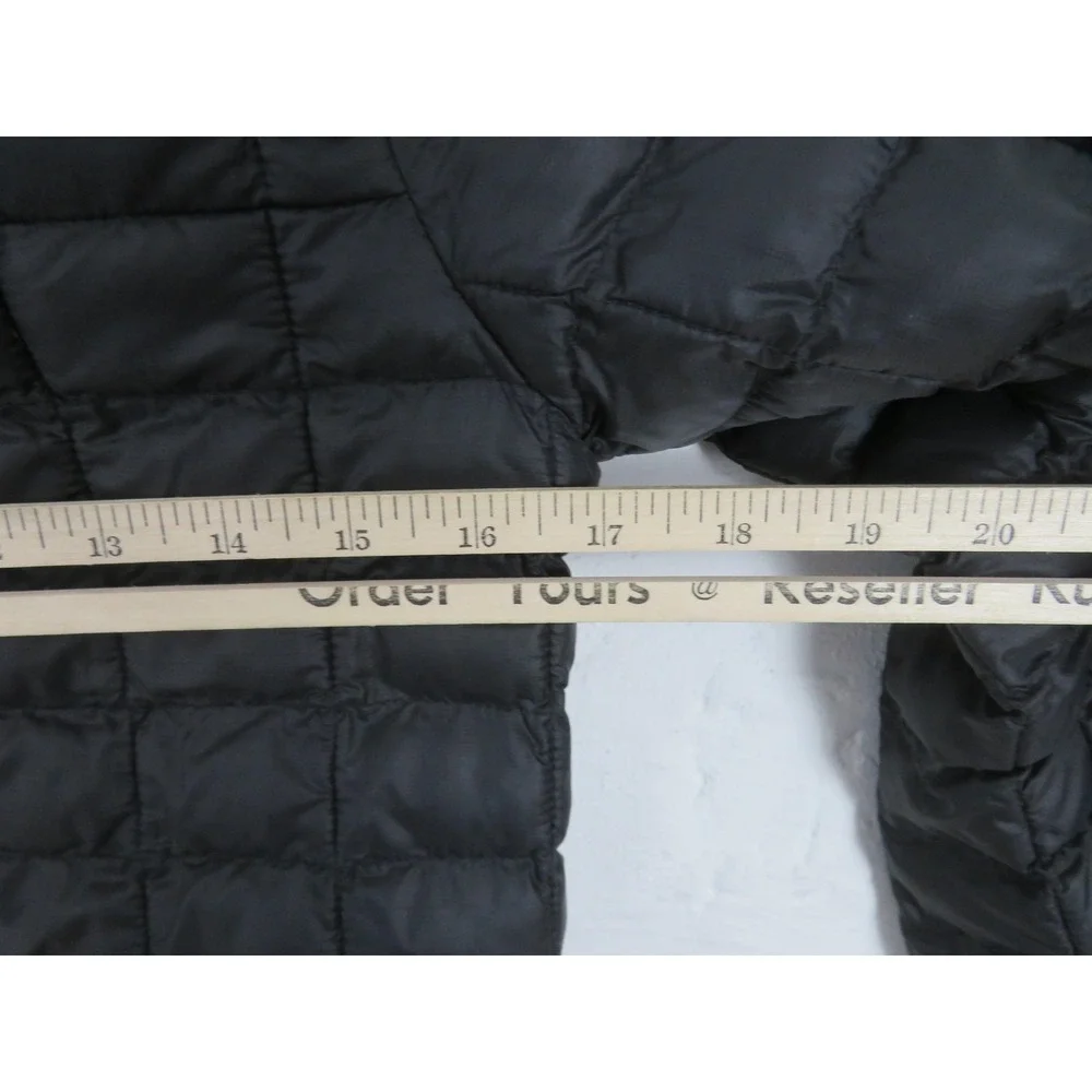 The North Face ThermoBall Jacket Boys 10/12 Medium Black Hooded Puffer Winter